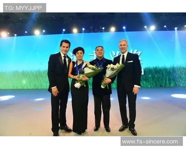 各国足球明星齐聚一堂展现风采与荣耀的盛会